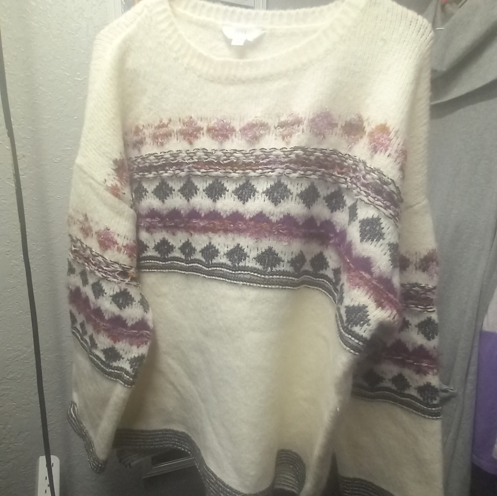 Women's sweater